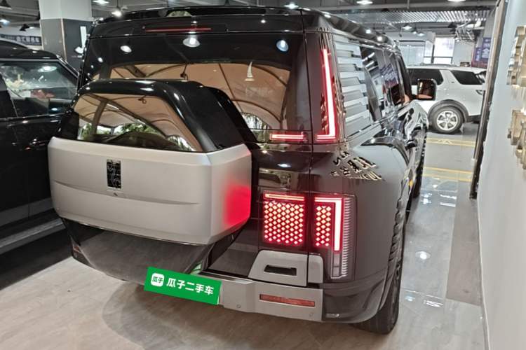Used Yangwang U8 2023 Luxury Edition Rear Right 45 Deg