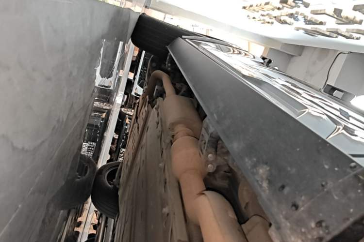 Used Yangwang U8 2023 Luxury Edition Right Side Sill