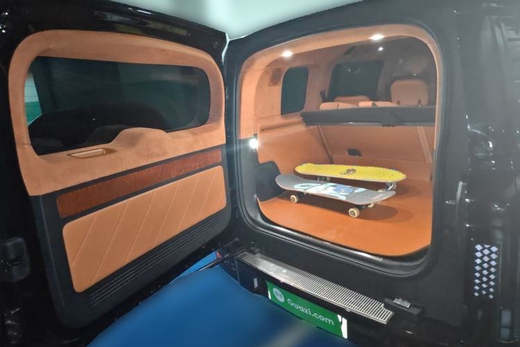 Used Yangwang U8 2023 Luxury Edition Trunk