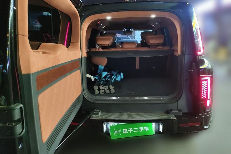 Used Yangwang U8 2023 Luxury Edition Trunk