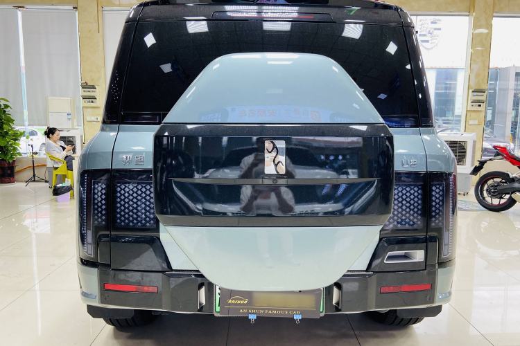 Used Yangwang U8 2023 Luxury Edition Exterior 3
