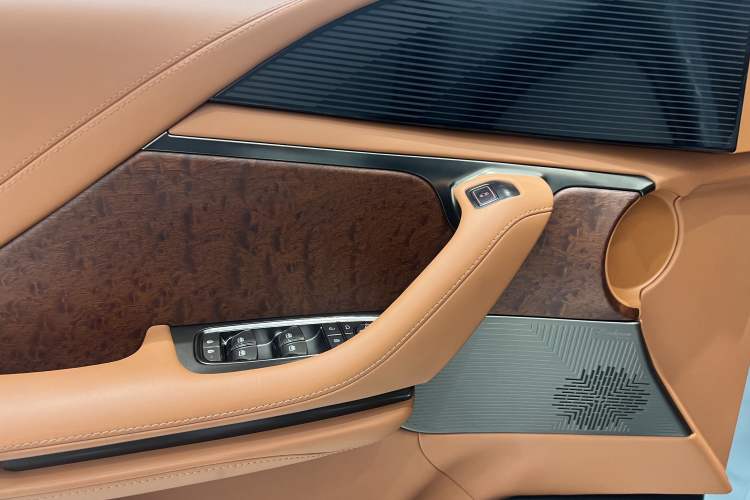 Used Yangwang U8 2023 Luxury Edition Interior 10