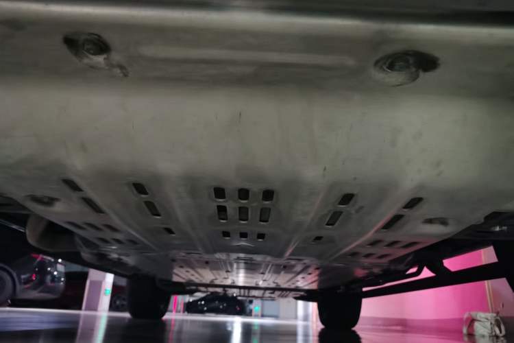 Used Yangwang U8 2023 Luxury Edition Chassis Front