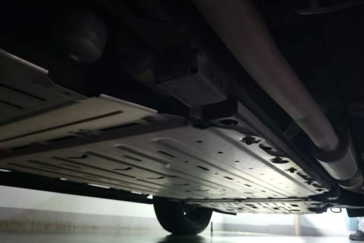 Used Yangwang U8 2023 Luxury Edition Chassis Rear Right