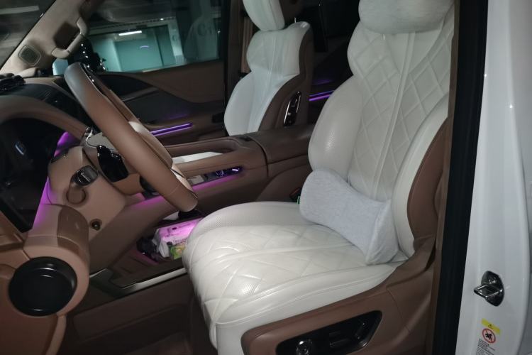Used Yangwang U8 2023 Luxury Edition Left Front Seat