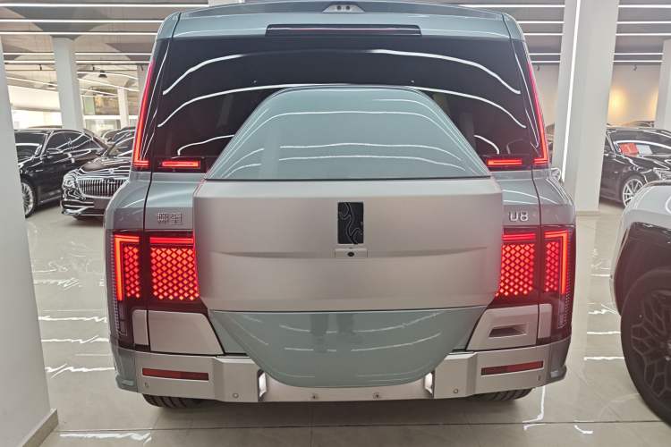 Used Yangwang U8 2023 Luxury Edition Exterior 4
