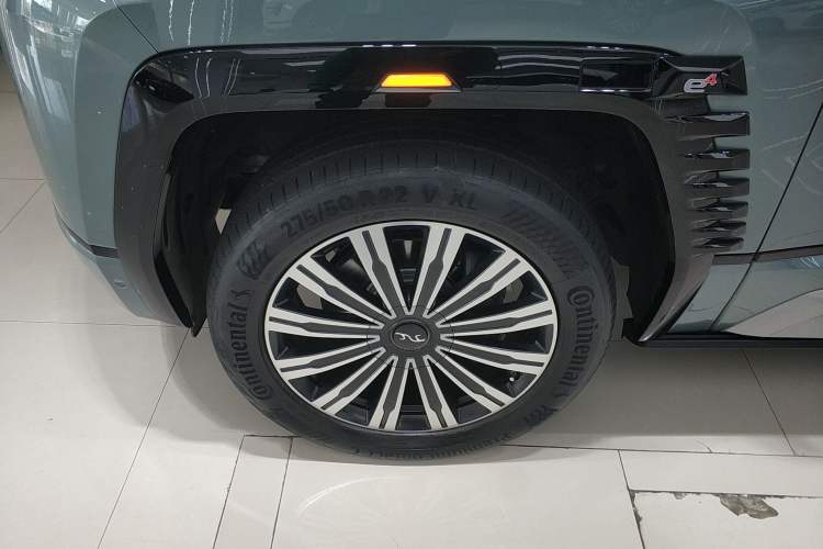 Used Yangwang U8 2023 Luxury Edition Exterior 7