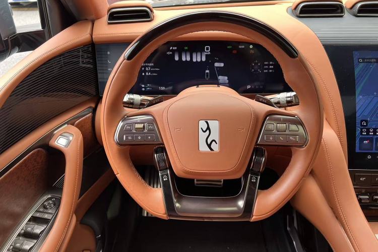 Used Yangwang U8 2023 Luxury Edition Interior 2