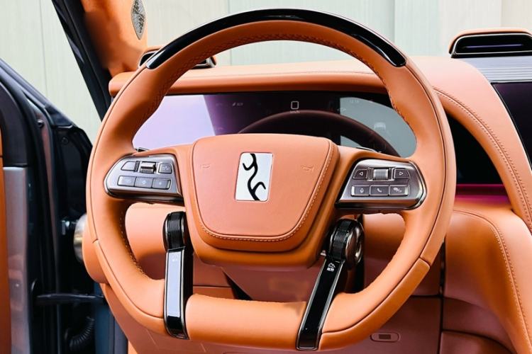 Used Yangwang U8 2023 Luxury Edition Interior 4