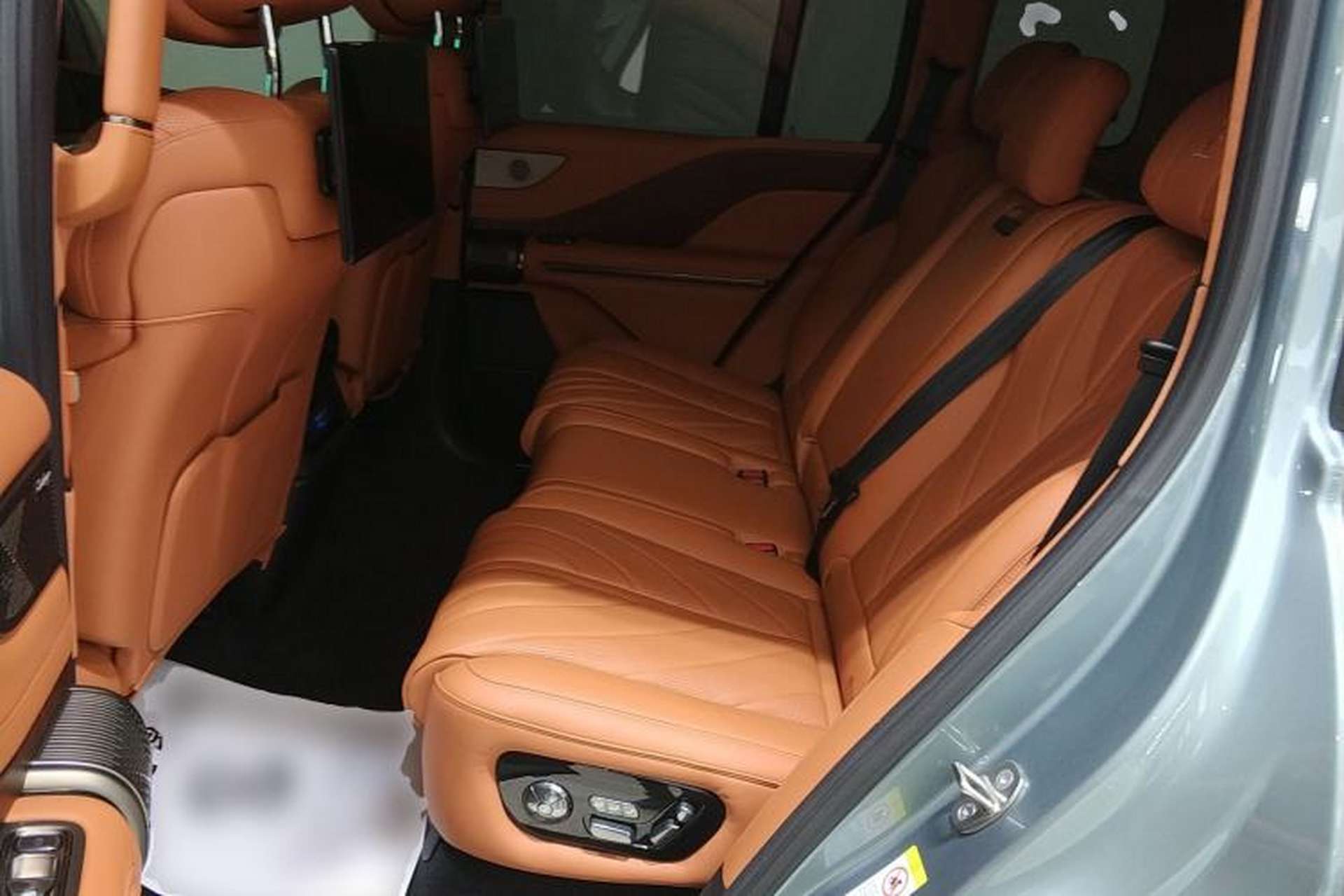 Used Yangwang U8 2023 Luxury Edition Interior 4