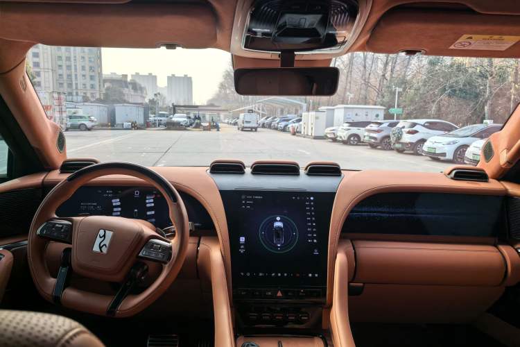 Used Yangwang U8 2023 Luxury Edition Interior 5