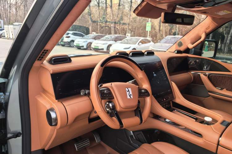 Used Yangwang U8 2023 Luxury Edition Interior 7