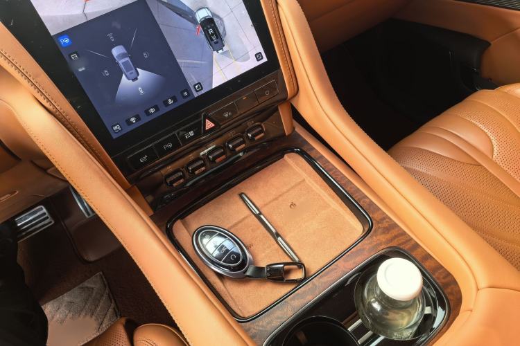 Used Yangwang U8 2023 Luxury Edition Interior 8