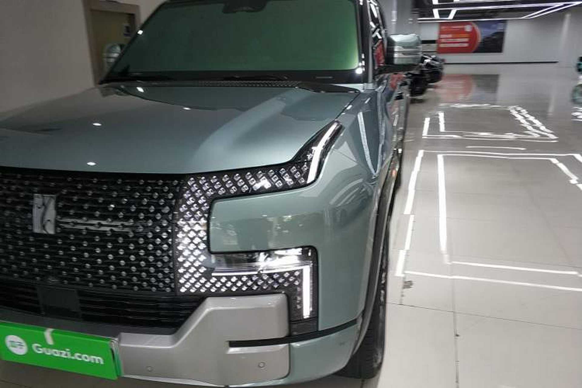 Used Yangwang U8 2023 Luxury Edition Left Front Headlight