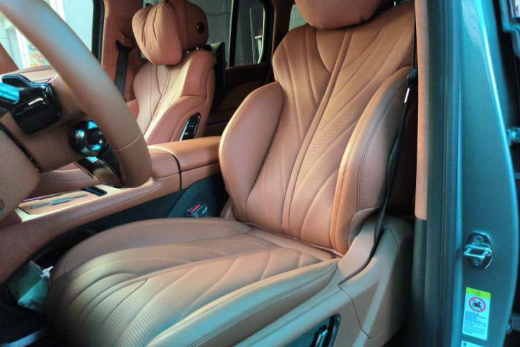 Used Yangwang U8 2023 Luxury Edition Left Front Seat