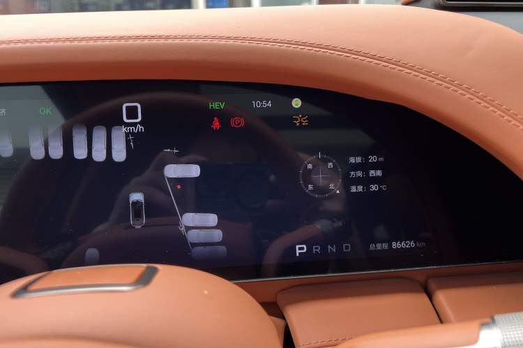 Used Yangwang U8 2023 Luxury Edition Odometer Close Up