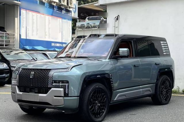 Used Yangwang U8 2023 Luxury Edition