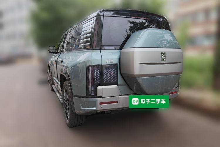 Used Yangwang U8 2023 Luxury Edition Rear Left 45 Deg