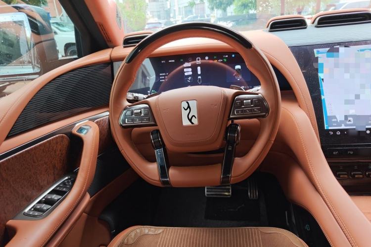 Used Yangwang U8 2023 Luxury Edition Steering Wheel