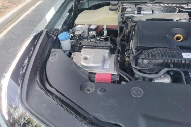 Used Yangwang U8 2023 Luxury Edition Engine Bay Right