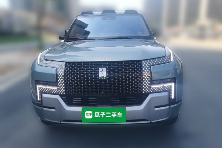 Used Yangwang U8 2023 Luxury Edition Front
