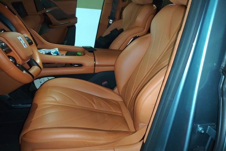 Used Yangwang U8 2023 Luxury Edition Left Front Seat