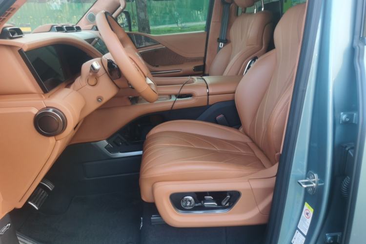 Used Yangwang U8 2023 Luxury Edition Left Front Seat