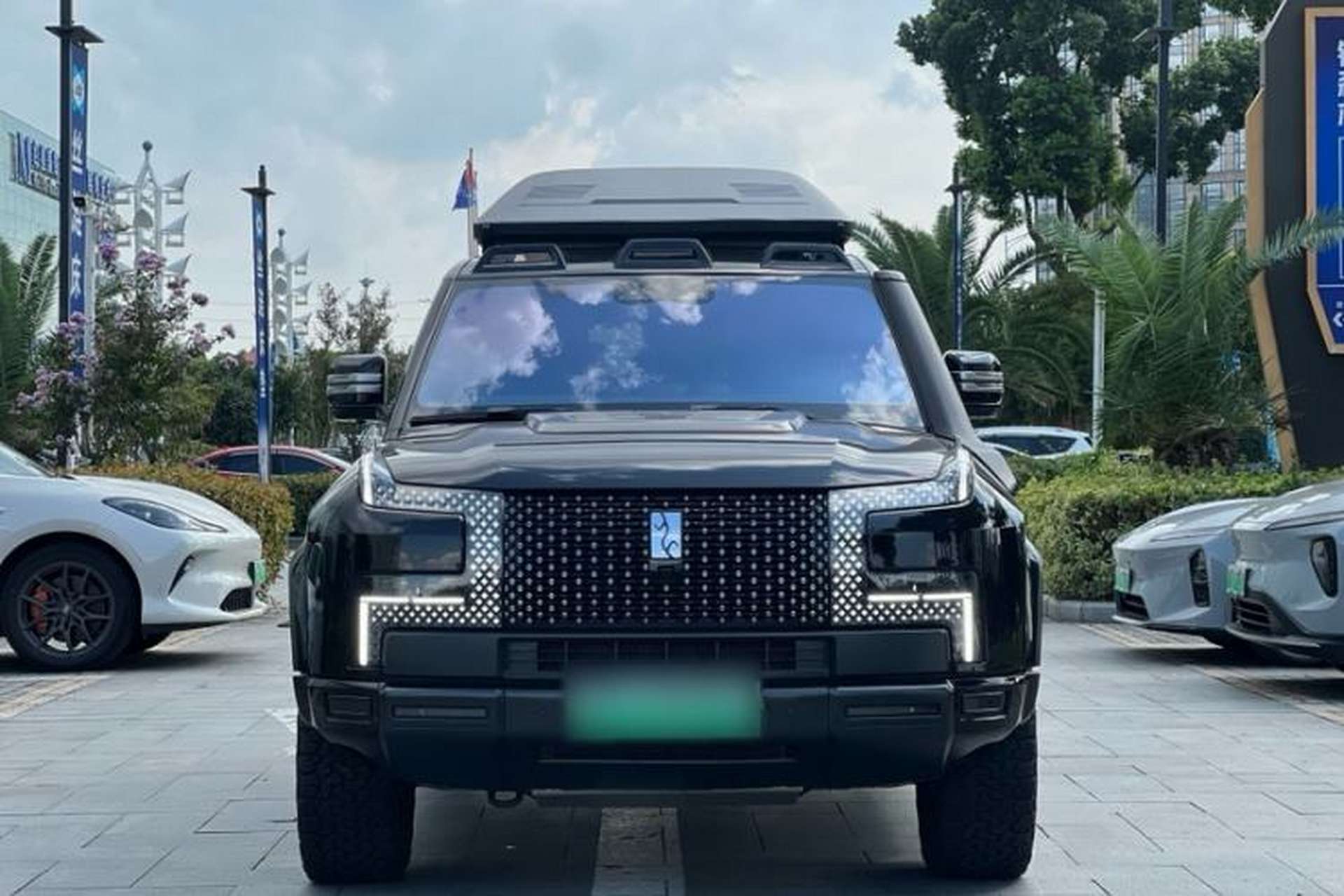Used Yangwang U8 2024 Off-Road Enthusiast Edition Exterior 1