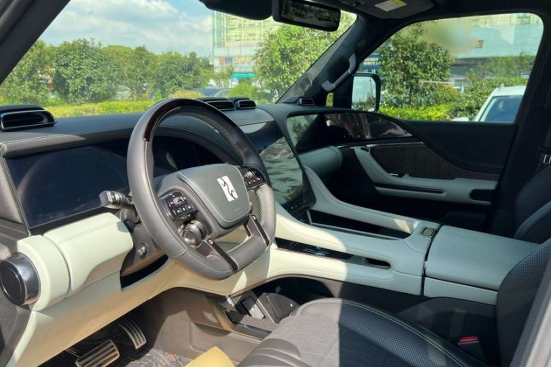 Used Yangwang U8 2024 Off-Road Enthusiast Edition Interior 2