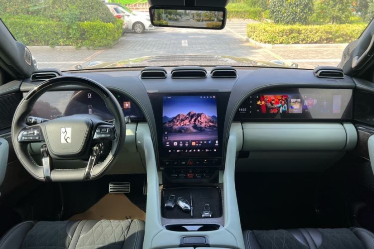 Used Yangwang U8 2024 Off-Road Enthusiast Edition Interior 4