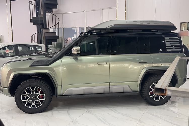 Used Yangwang U8 2024 Off-Road Enthusiast Edition Exterior 5