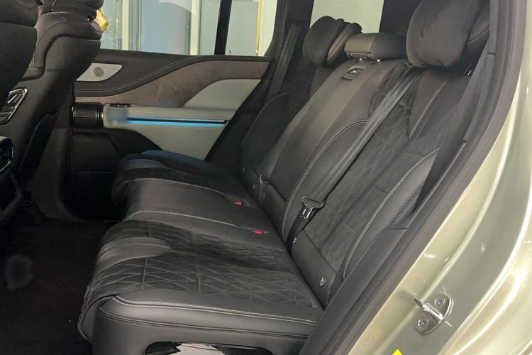 Used Yangwang U8 2024 Off-Road Enthusiast Edition Interior 1