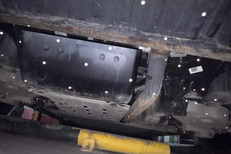 Used Yangwang U8 2025 Model U8L DingShi Edition Chassis Rear