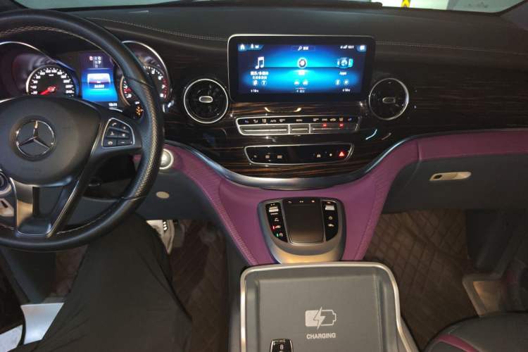Used Yasheng V-Class 2023 2.0T Yasheng · Yukai Audio And AC Panel
