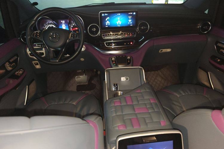 Used Yasheng V-Class 2023 2.0T Yasheng · Yukai Center Console