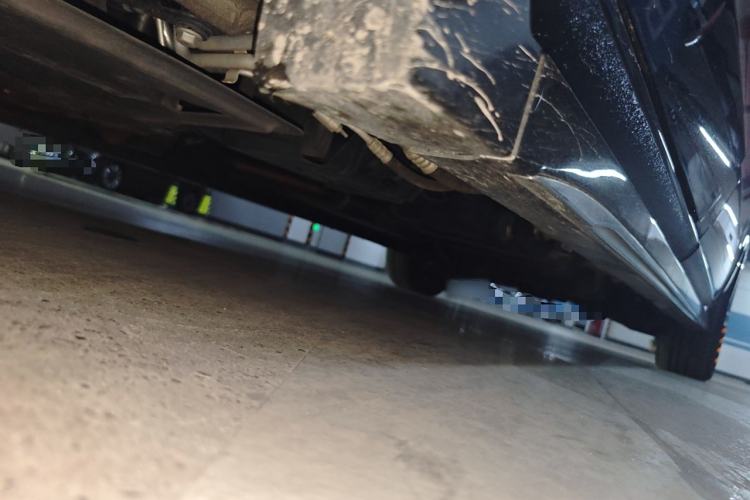 Used Yasheng V-Class 2023 2.0T Yasheng · Yukai Chassis Front Left