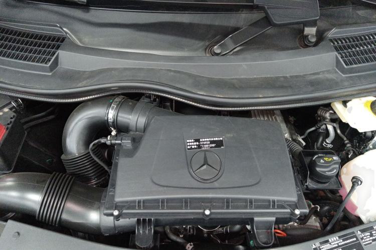 Used Yasheng V-Class 2021 2.0T Avensis Vanden Engine Bay