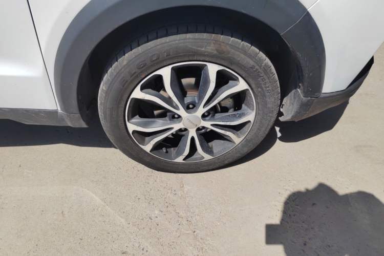 Used Yema Bojun 2019 Performance Version 1.5T CVT Lingdong Model Right Front Wheel Hub