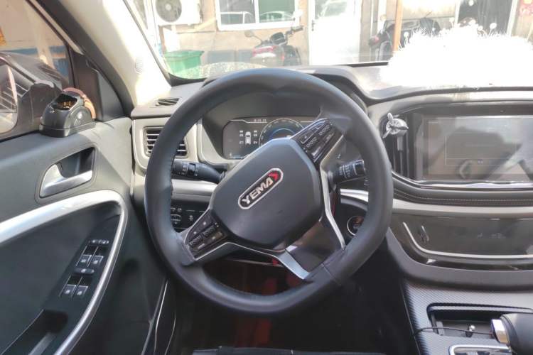 Used Yema Bojun 2019 Performance Version 1.5T CVT Lingdong Model Steering Wheel