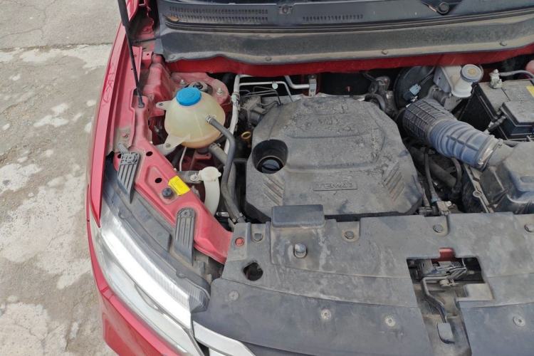 Used Yema Bojun 2019 Performance Version 1.5T CVT Lingdong Model Engine Bay Right