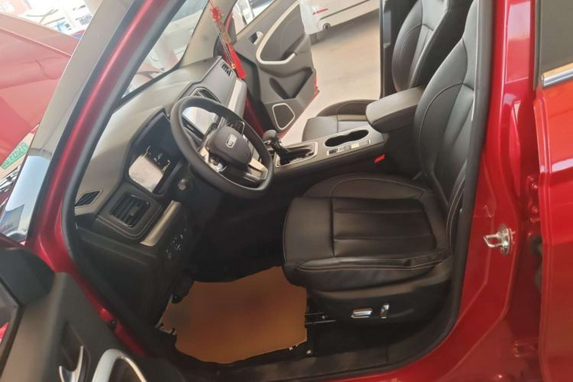 Used Yema Bojun 2019 Performance Version 1.5T CVT Lingdong Model Left Front Seat