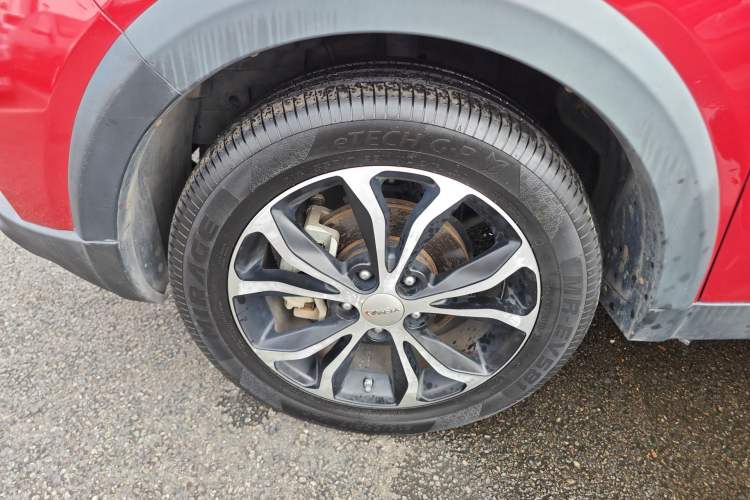 Used Yema Bojun 2019 Performance Version 1.5T CVT Lingdong Model Left Front Wheel Hub