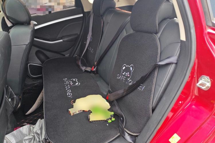 Used Yema Bojun 2019 Performance Version 1.5T CVT Lingdong Model Left Rear Seat