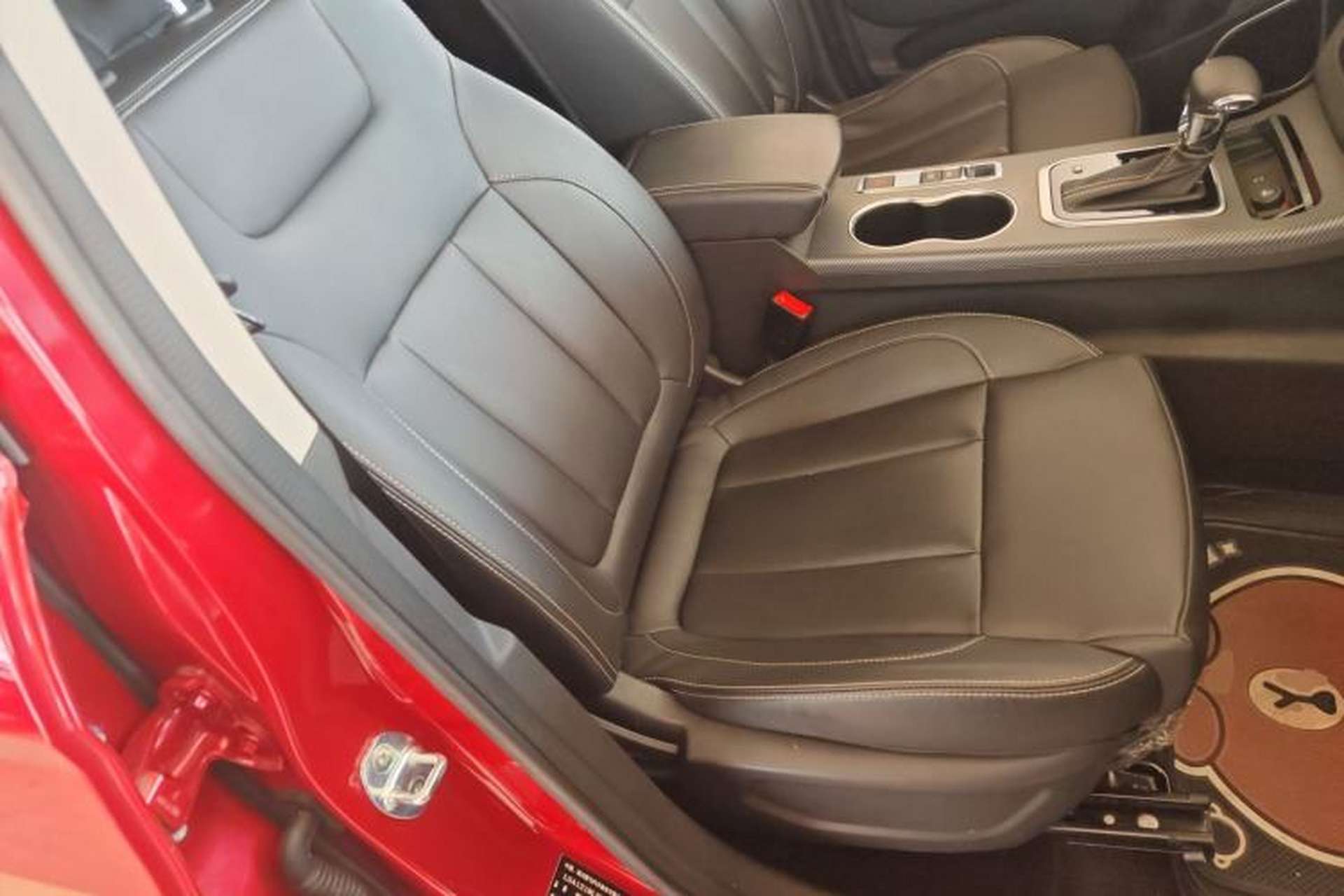 Used Yema Bojun 2019 Performance Version 1.5T CVT Lingdong Model Right Front Seat