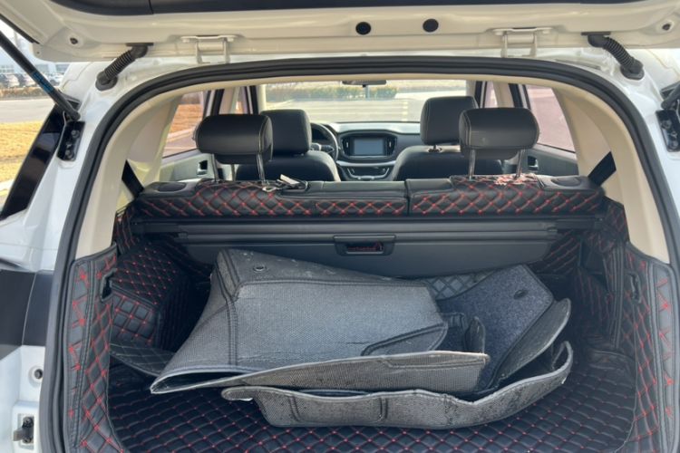 Used Yema Bojun 2019 Performance Version 1.5T CVT Lingdong Model Exterior 10