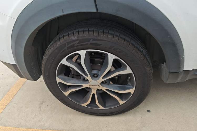 Used Yema Bojun 2019 Performance Version 1.5T CVT Lingdong Model Exterior 5