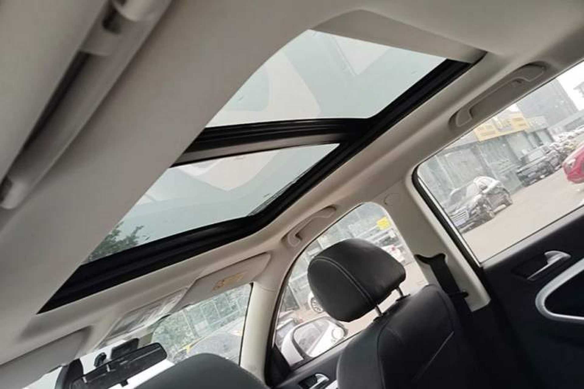 Used Yema Bojun 2019 Performance Version 1.5T CVT Lingdong Model Headliner
