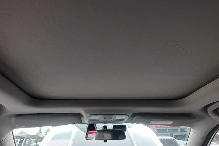 Used Yema Bojun 2019 Performance Version 1.5T CVT Lingdong Model Headliner