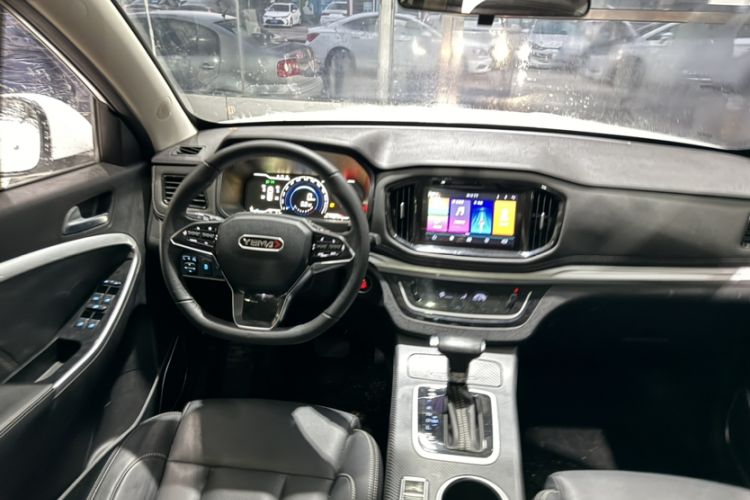 Used Yema Bojun 2019 1.5T CVT Luxury Model Interior 1