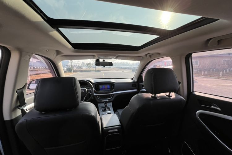 Used Yema Bojun 2019 Performance Version 1.5T CVT Lingdong Model Interior 11